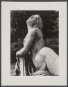 "La Mort de Lais" Mathieu Mousnier (1880) Jardin des Tuileries