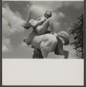 "Centaure enlevant nymphe" Laurent Marqueste (1892) Jardin des Tuileries