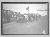 [auto at track "#6"]