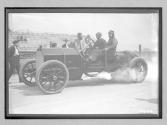 [auto racers in auto]