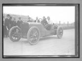 [auto racers in auto]