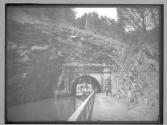 Canal boat at west end of tunnel, 1882