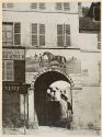 [Sign for horse merchant's stables]