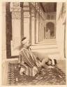 Musulmans en prière dans la grande mosquée à Dumas