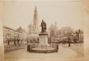 [Staue of Petro Paulo Rubens]