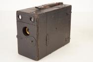 Box camera with rollholder