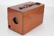 Hand-made Reflex Camera