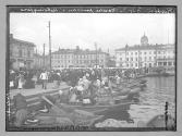 Russie Marche poissons a Helsingfors/Finlande