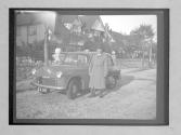 [Alvin Langdon Coburn with car]