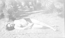 [Nude in Desert]