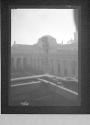 Mullgardt, Court-Detail Sentelli Column-one negative