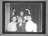 L.M.F. - G.G.F. - M.L.C. - E.L.G./ Cousins Group
