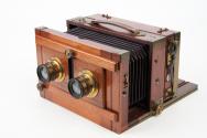 Dry plate stereo camera