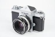 Nikon F