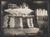 [Vegetable display]