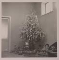 [Christmas tree]