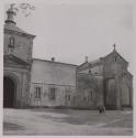[Rosa Maria and Antonio Toscano in front of a church]