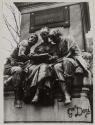 Monument é Alexandre Dumas Gustave Doré (1883) Place Malesherbes