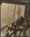 [Men on girders, mooring mast, Empire State Building]