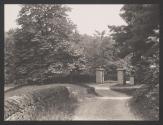 [Gates to Glen Iris, New York]