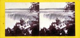 Horse Shoe Fall, from below the Pagoda, Niagara